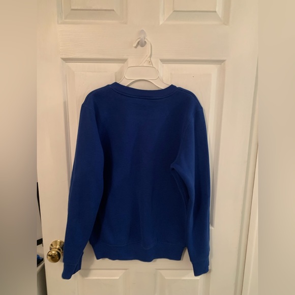 Top - Picture 2 of 3